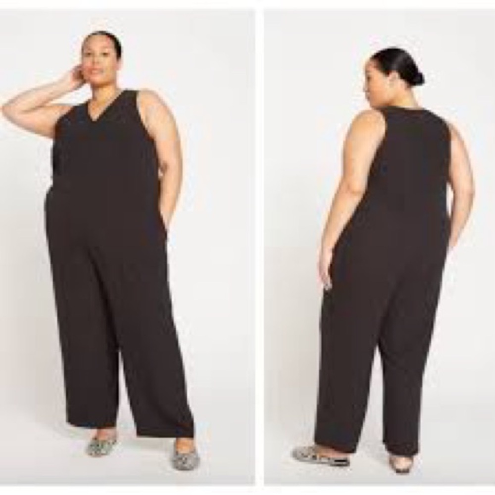 Universal Standard | Black City Stretch Crepe Jumpsuit